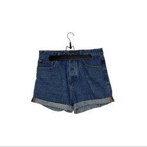 Forever 21 Women's High Waisted Button Up Jean
Shorts Size 27